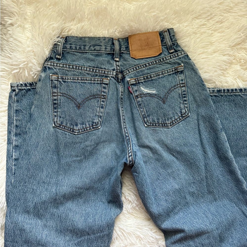 Vintage Levi’s 560s - Picture 4 of 6